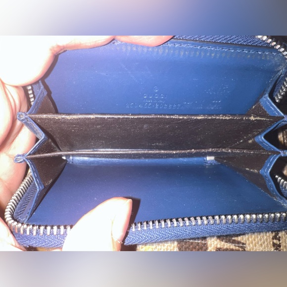 Gucci Mini Ziparound Wallet π©·π₯ - Picture 3 of 4